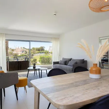 Apartamento Snazzy Varandas Do Castelo One-bedroom Sleeps 2 Person Albufeira