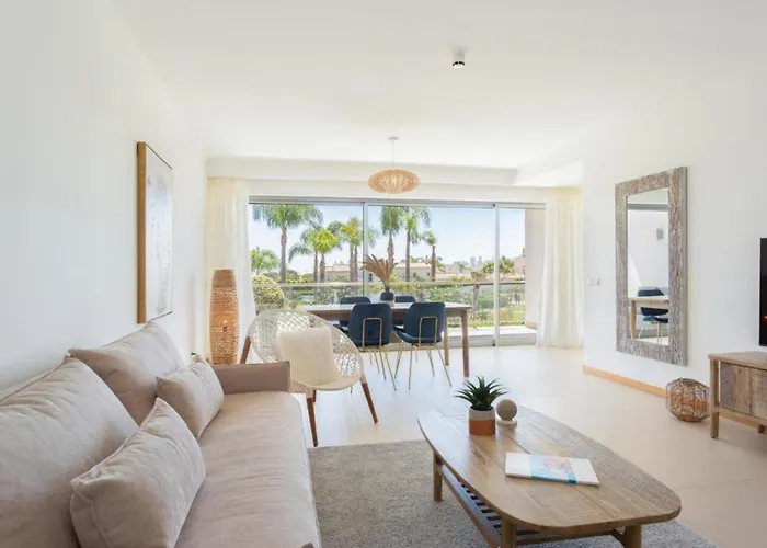 Snazzy Varandas Do Castelo One-bedroom Sleeps 2 Person Appartement Albufeira