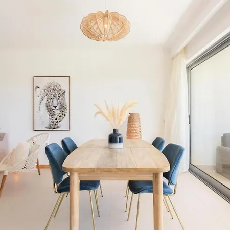 Apartmán Snazzy Varandas Do Castelo One-bedroom Sleeps 2 Person Albufeira